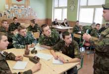 Курсы НВП  в школах России начнутся со следующего учебного года.